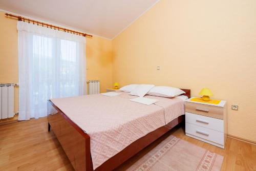 Apartment Blazic V - image 11