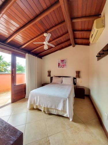 2 bedrooms, 5 beds