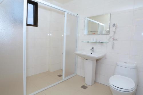 Double Room image 2