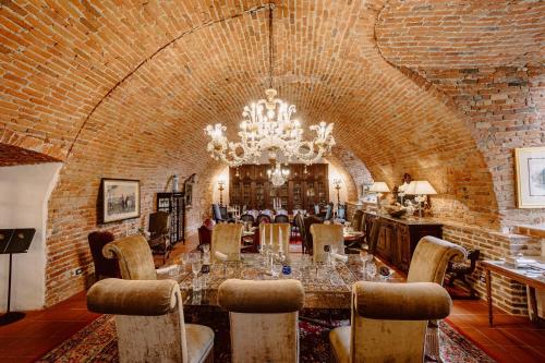 Castello Di Casalborgone photo 3