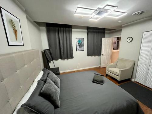 Downtown Albany 1 Bed + Workstation @ Maiden Lane