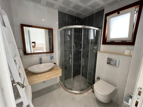 Double Room image 1