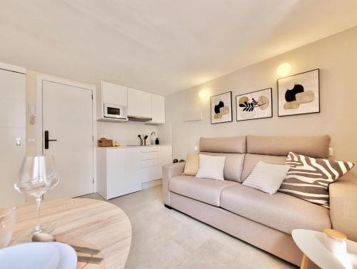 Club Apartments by Grupo Compostelana 8