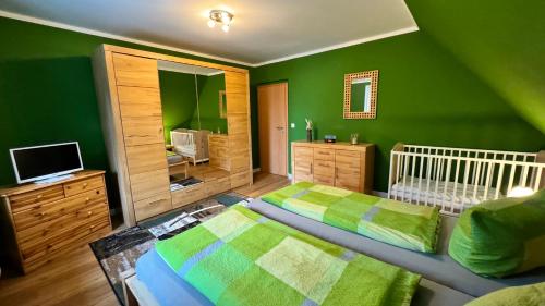 Ferienwohnung-direkt-am-skihang - image 6