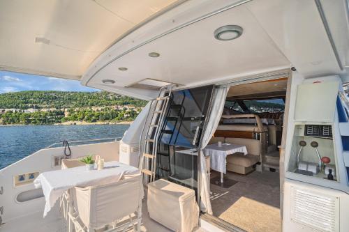 Luxury Yacht - Lex of the Seas, Split (Foto 2)