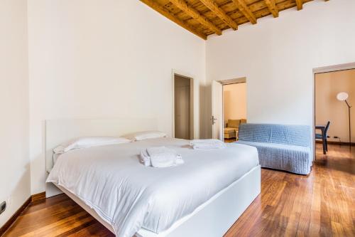 Nuovo elegante trilocale tra Duomo e Darsena