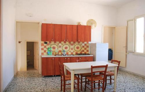  Lovely Home In Castrignano Del Capo in Castrignano del Capo