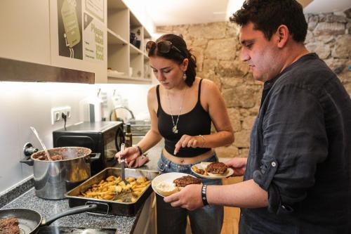 Onefam Ribeira – Porto, KY