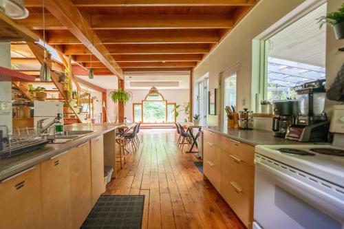 virtuve, Auberge Yoga Salamandre in Foster (QC)