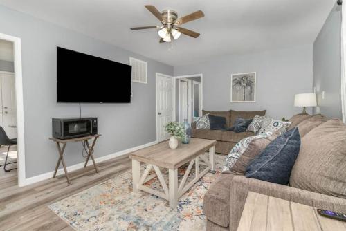 New renovated single-family home built in 1999 in Middletown, USA