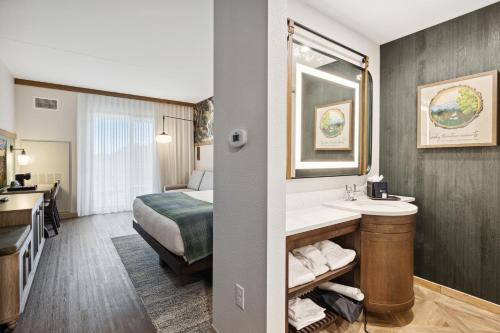 Dollywood's HeartSong Lodge & Resort