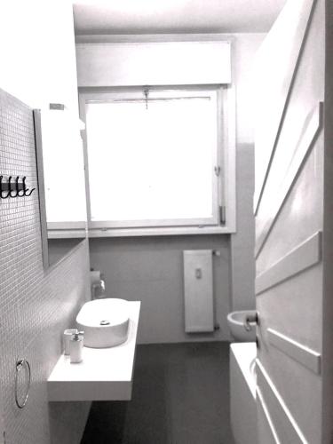 Rizzola casa e appartamento per vacanze, Rom (Foto 4)