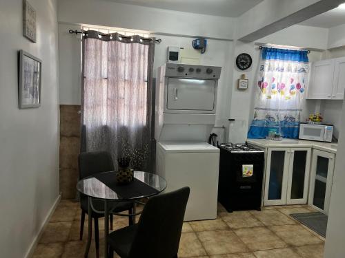 Roseau City Hub apt # 3 in Roseau