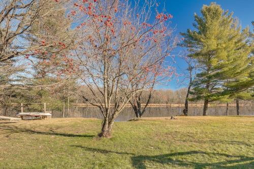 Pet-Friendly Tomahawk Home Deck and Private Hot Tub