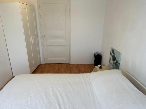  Mooie kamer uitzicht op de ijssel/ Nice room with beautiful view of the Ijssel river in Wijhe