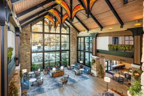 Dollywoods HeartSong Lodge & Resort in Pigeon Forge, USA