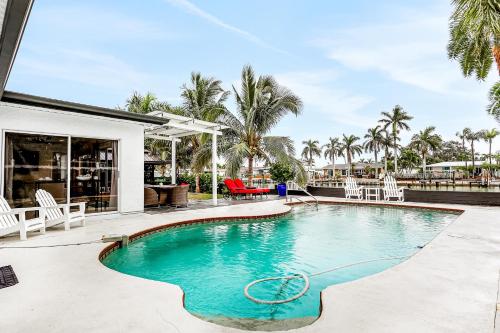 Southern Causeway in St Pete Beach, USA