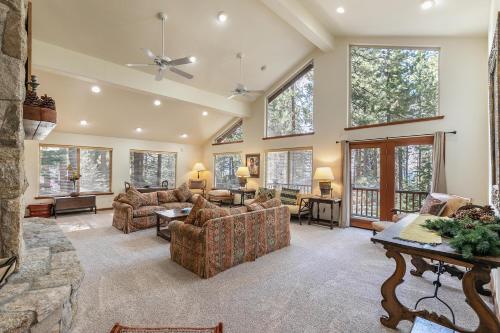 Silver Rock Lodge in Skyland