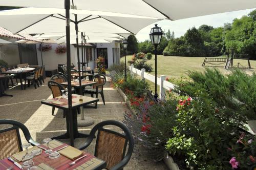 Hotel Restaurant Le Relais De Pouilly - 레스토랑
