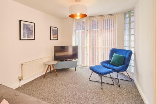 King's Corner - Townhouse in the Heart of the City - image 9