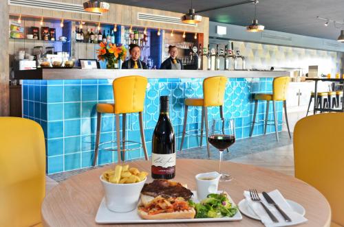 Nox Hotel Galway - image 3