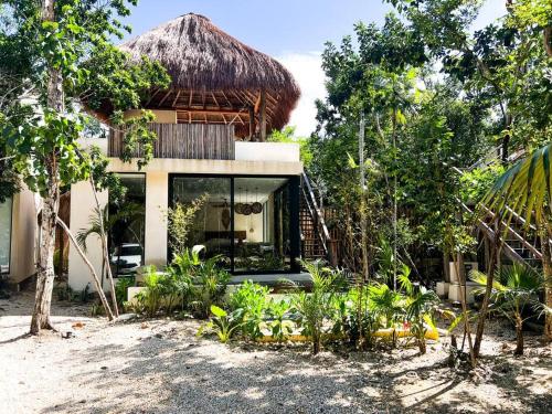 EcoBungalow Jungle Nest in Tulum by Mayan Host