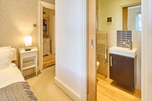 Sail Away - 2 bed apartment near the seaside - main image