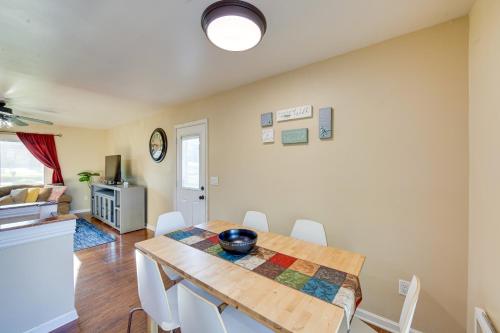 Palmyra House with Private Hot Tub and Fenced Yard! in Palmyra, USA