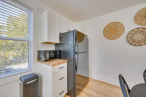 Modern Milledgeville Getaway Walk to Downtown! in Milledgeville, USA