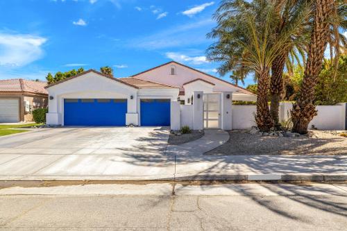 The Sunny Sanctuary Permit #17906 in Palm Springs, USA