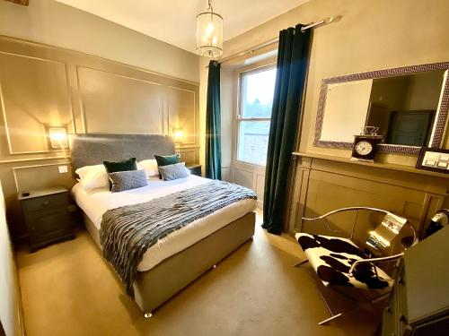 Luxury Double Room with Shower