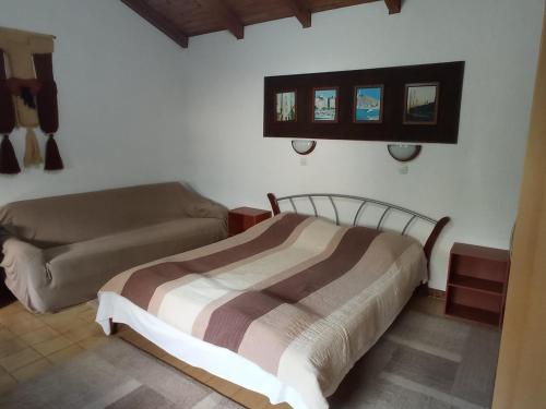 One-Bedroom Holiday Home image 5