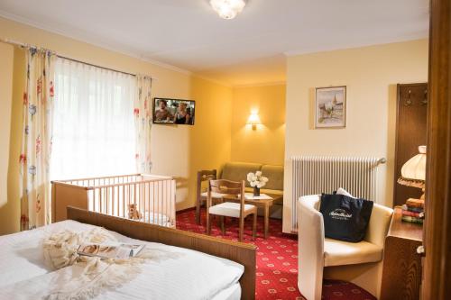 Basic Triple Room (2 Adults + 1 Child)