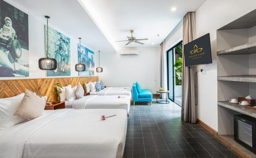 Triple Room with Pool View