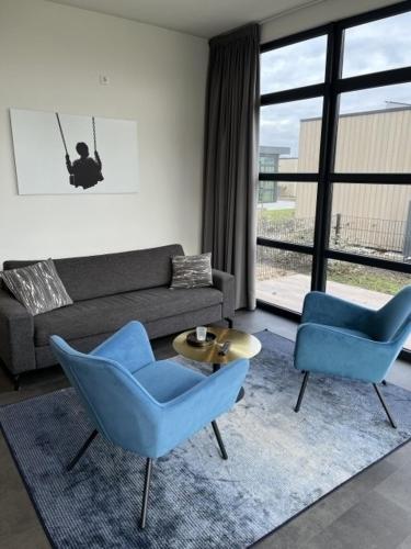 Enkhuizer Strand Chalet Meeresbrise Dritte Reihe mit Zaun Haus Nr 251 in Boerenhoek Molenweg Burgwal