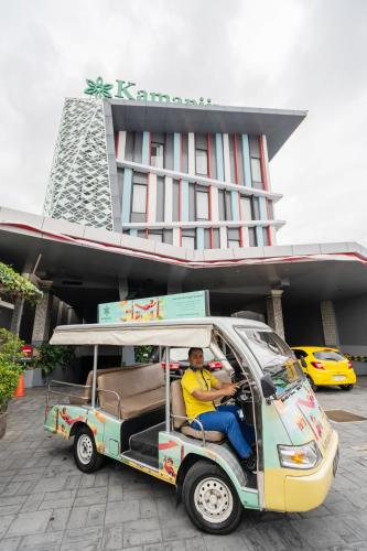 水明漾卡馬尼亞佩蒂滕格特酒店 (Kamaniiya Petitenget Seminyak) in 水明漾