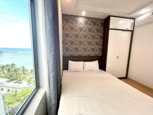 Two-Bedroom Apartment with Ocean View image 7