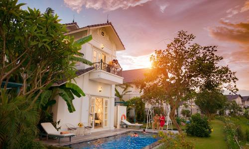 Vườn Vua Resort & Spa -by Bay Luxury