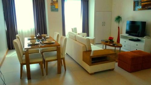 One Pacific Place Serviced Residences, Manille (photo 4)