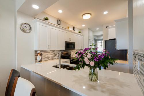Greenlinks at Lely Luxury Purple Orchid Fully Renovated Modern 1st floor 3bdr Golf Resort Villa, Naples (fotografie 8)