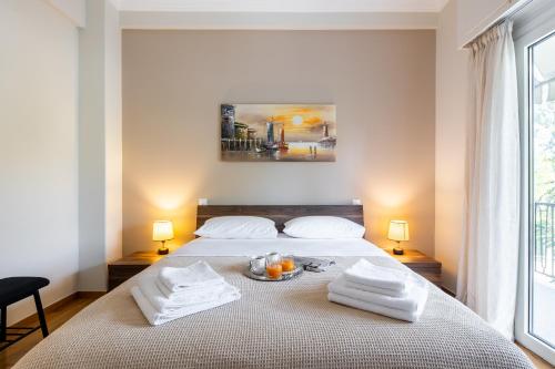 Renovated apartment near Acropolis, Athen
