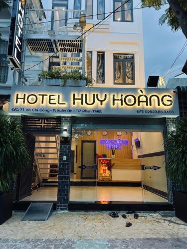 Exterior view, Huy Hoang Hotel near Phan Thiet Railway Station