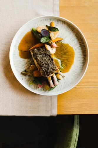 Logis Hotel Le Relais De La Poste Restaurant Le Fil du Temps - 레스토랑