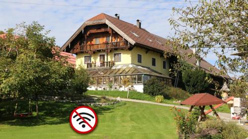 Bio Archehof Zachhiesen - stay & relax in Seekirchen am Wallersee, Österreich