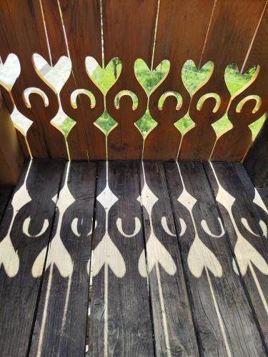 La sat - Mândră Ioană La sat - Mândră Ioană