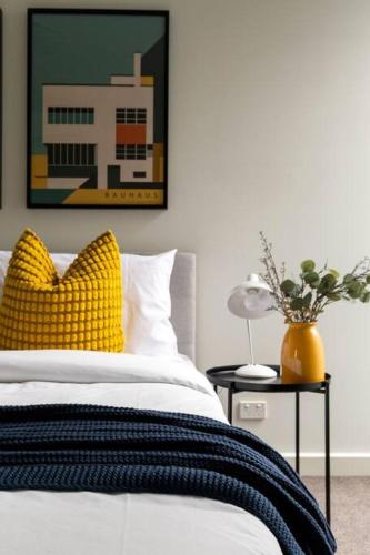 South Yarra Tranquil 2BR Abode