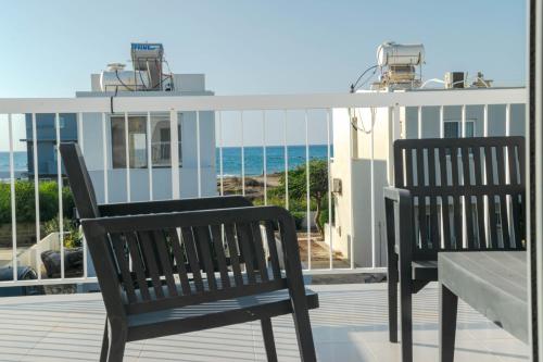 Facilities, Sandy Beach Complex in Perivolia