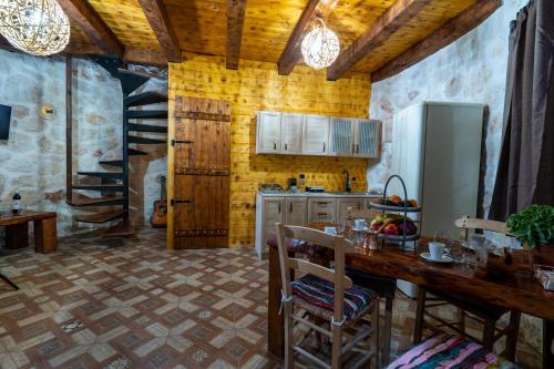 Zante Hidden Hills Zante Hidden Hills