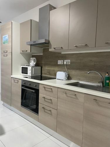 kök, Msida Suites in Msida