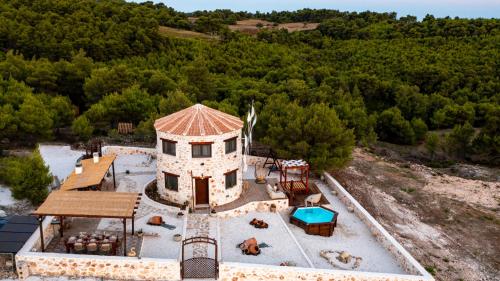 Zante Hidden Hills Zante Hidden Hills